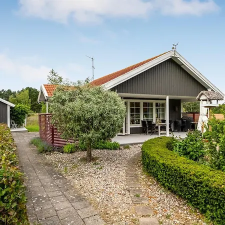 Ferienhaus Thine - 800m From The Sea By Interhome Laeso