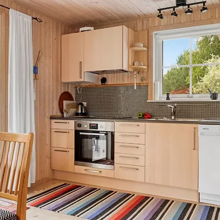 Thine - 800m From The Sea By Interhome Ferienhaus *