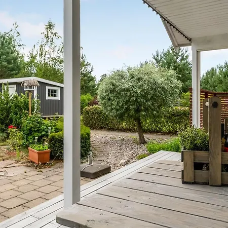 Thine - 800m From The Sea By Interhome *